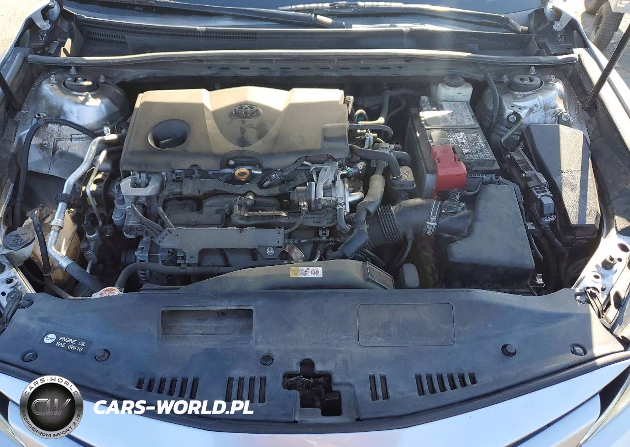 2018 Toyota Camry Le VIN:4T1B11HK9JU071043 - 11