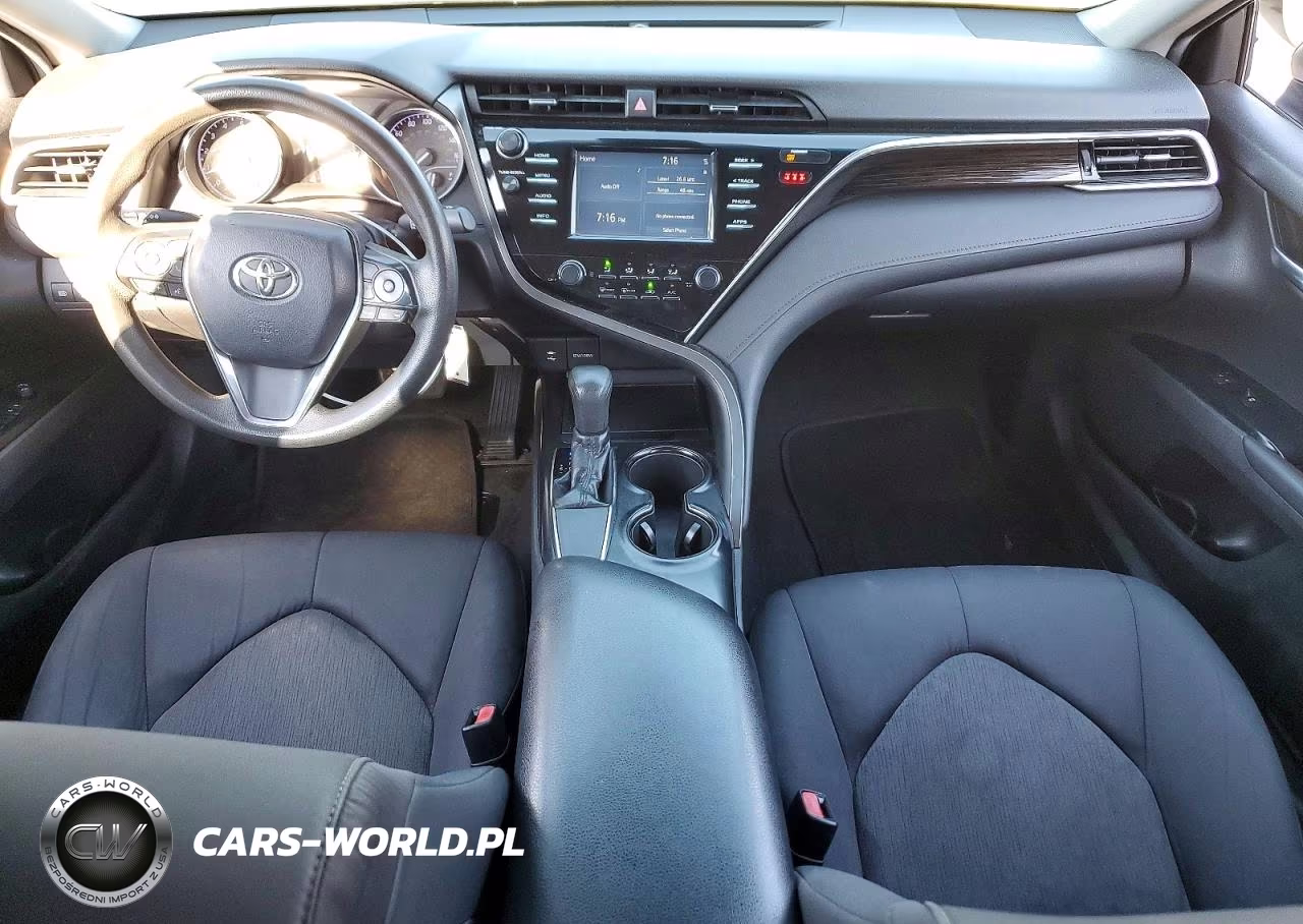 2018 Toyota Camry Le VIN:4T1B11HK9JU071043 - 8