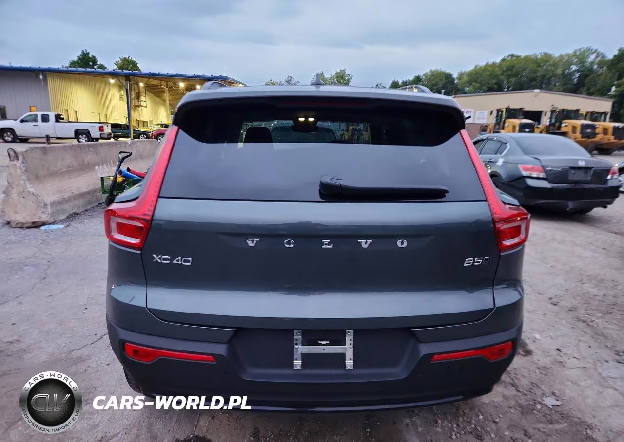 2026 Volvo Xc40 Core VIN:YV4L12UJ5T2818693 - 6