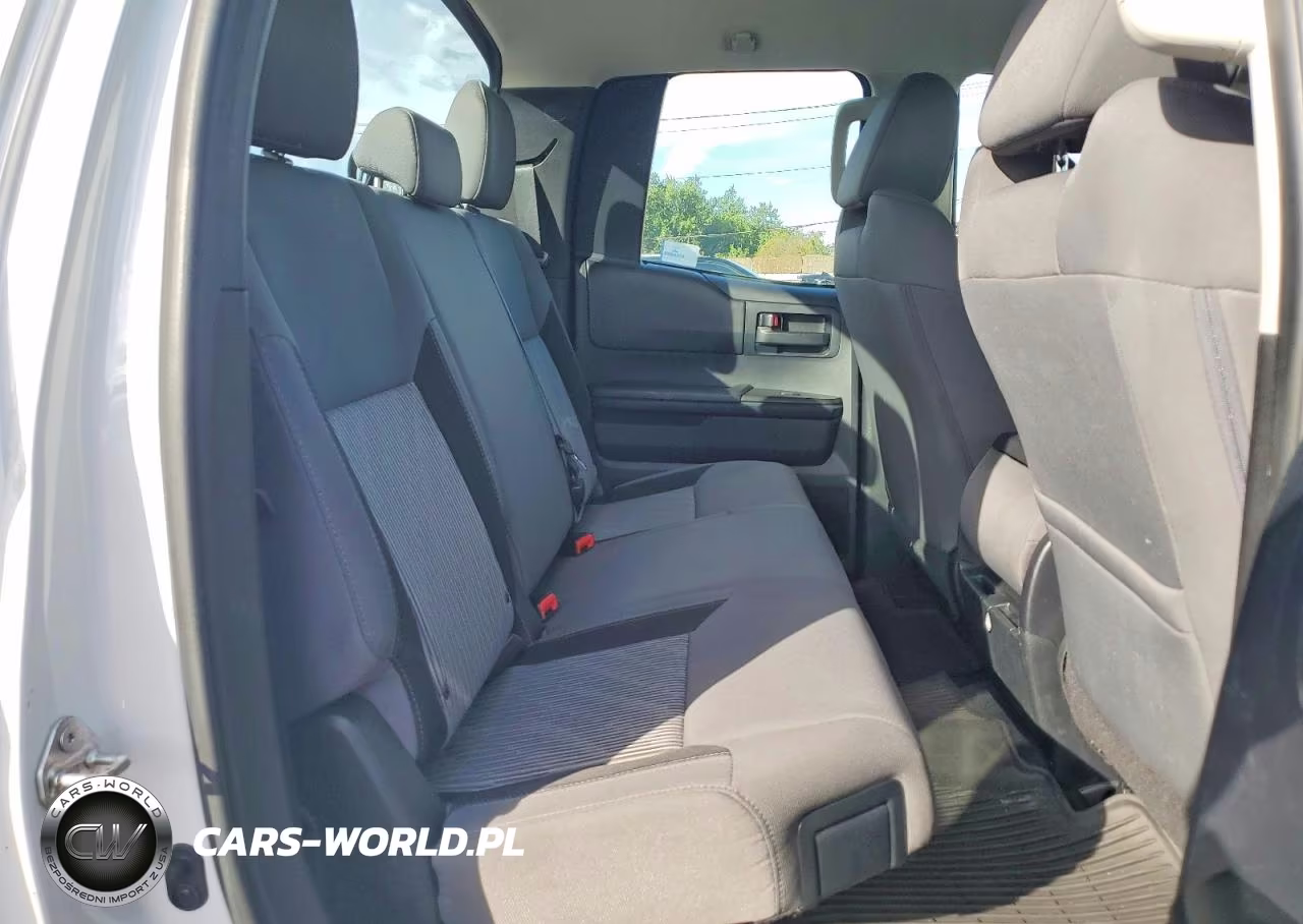 2016 Toyota Tundra Sr VIN:5TFUM5F1XGX064793 - 10