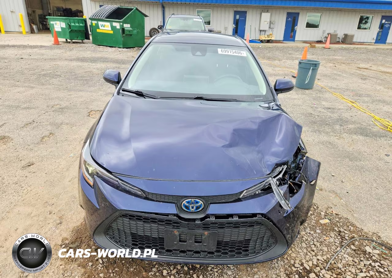2021 Toyota Corolla Le VIN:JTDEAMDEXMJ002032 - 5