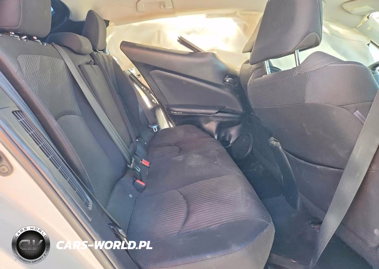 2020 Toyota Prius Prime Le VIN:JTDKARFP5L3127263 - 10