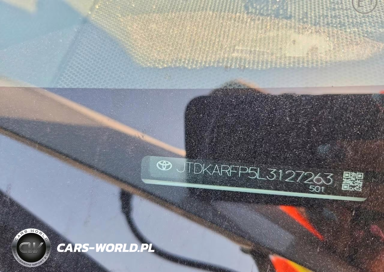 2020 Toyota Prius Prime Le VIN:JTDKARFP5L3127263 - 12