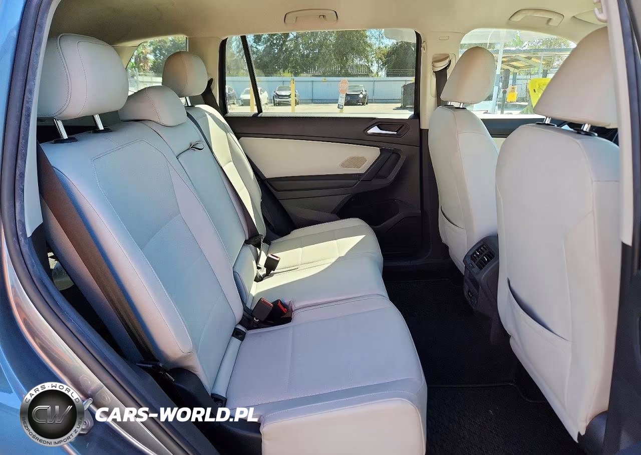 2019 Volkswagen Tiguan Se VIN:3VV2B7AX4KM192094 - 11