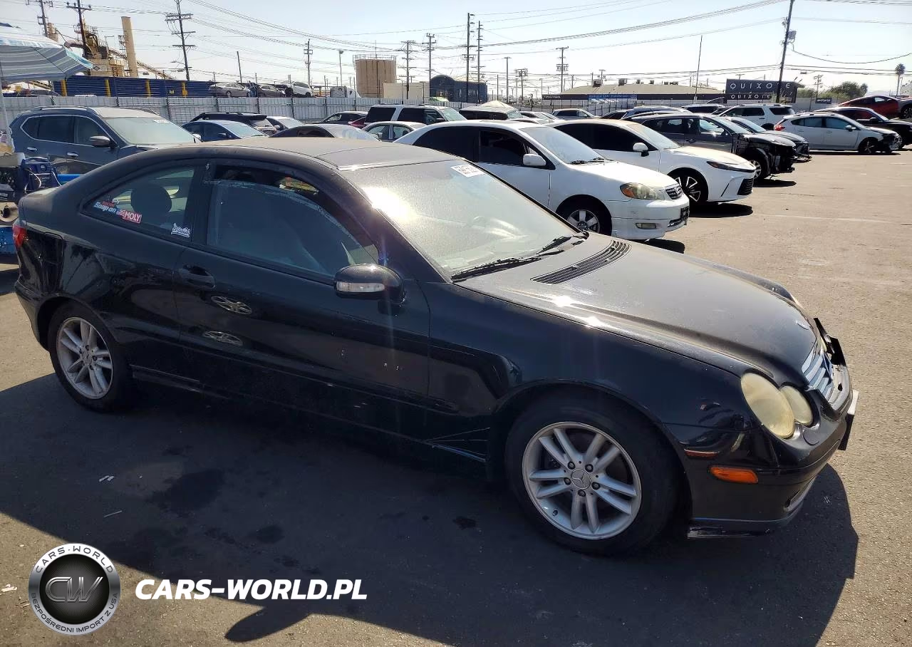 2002 Mercedes-Benz C 230K Sport Coupe VIN:WDBRN47J72A199381 - 4