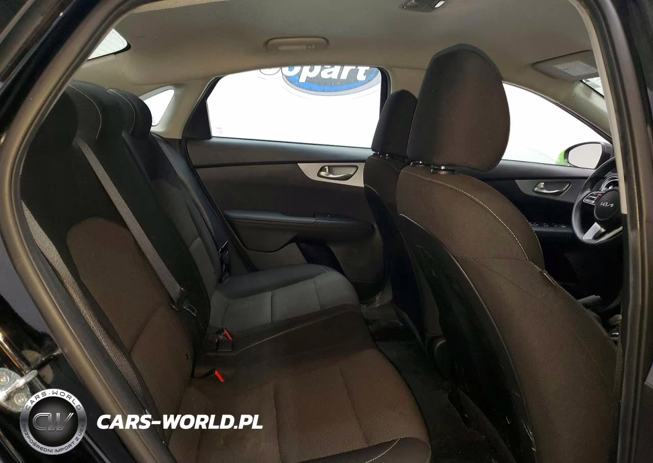 2023 Kia Forte Lxs VIN:3KPF24AD5PE566119 - 10