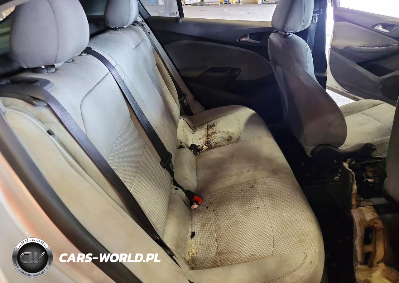 2019 Chevrolet Cruze Ls VIN:3G1BC6SM0KS610441 - 10