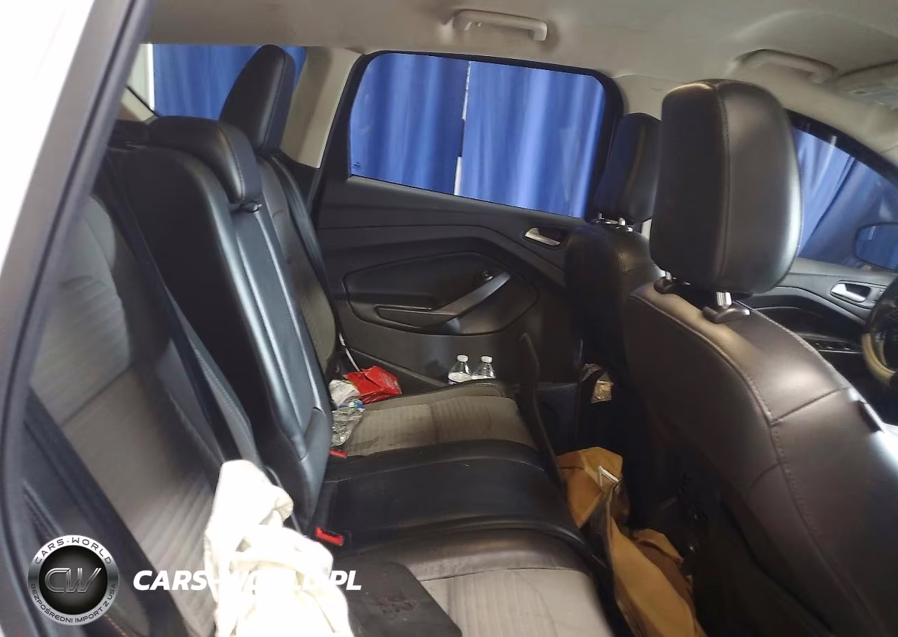 2018 Ford Escape Se VIN:1FMCU9GDXJUA29946 - 11