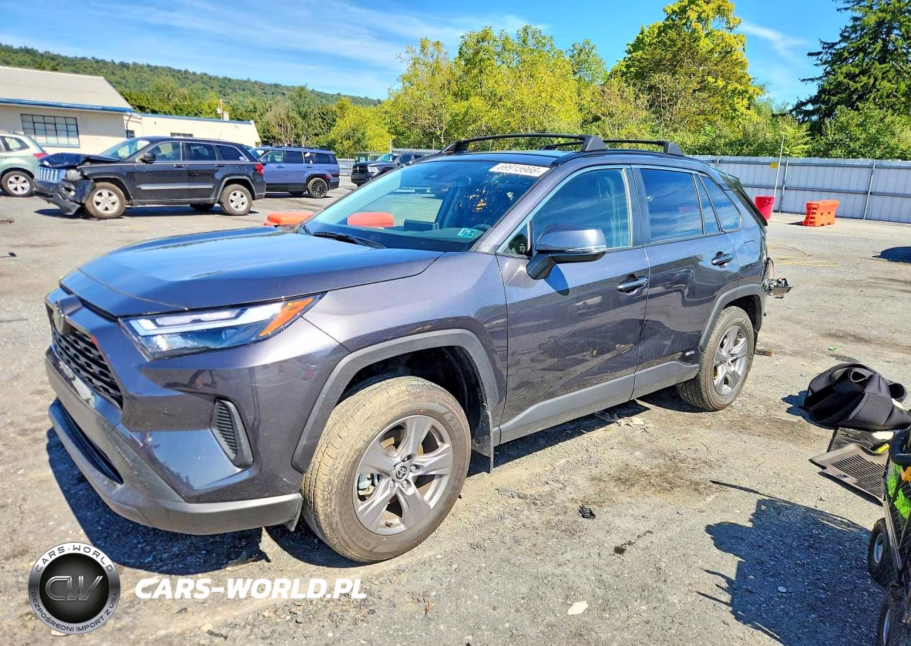 2025 Toyota Rav4 Hybrid Xle – zdjęcie 1 z 13
