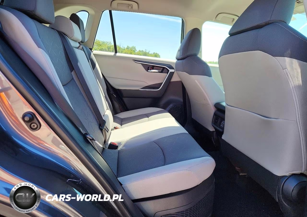 2025 Toyota Rav4 Hybrid Xle VIN:JTMRWRFV9SJ075015 - 11