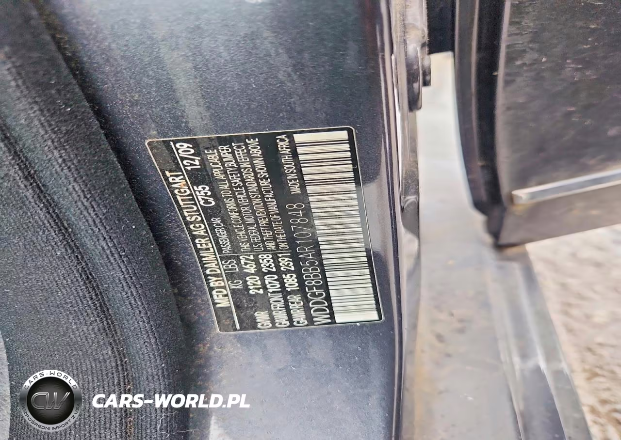 2010 Mercedes-Benz C 300 4Matic VIN:WDDGF8BB5AR107848 - 12