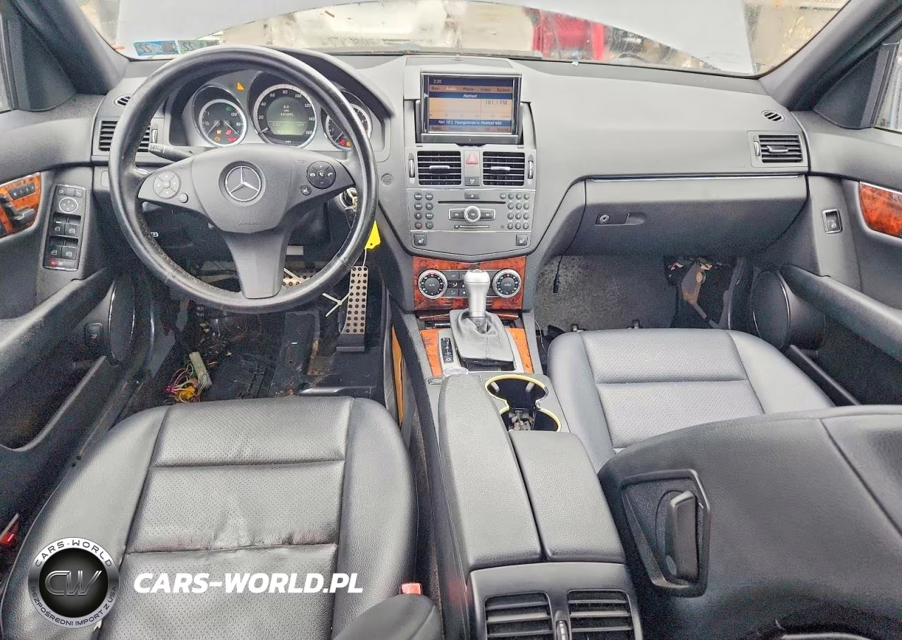 2010 Mercedes-Benz C 300 4Matic VIN:WDDGF8BB5AR107848 - 8