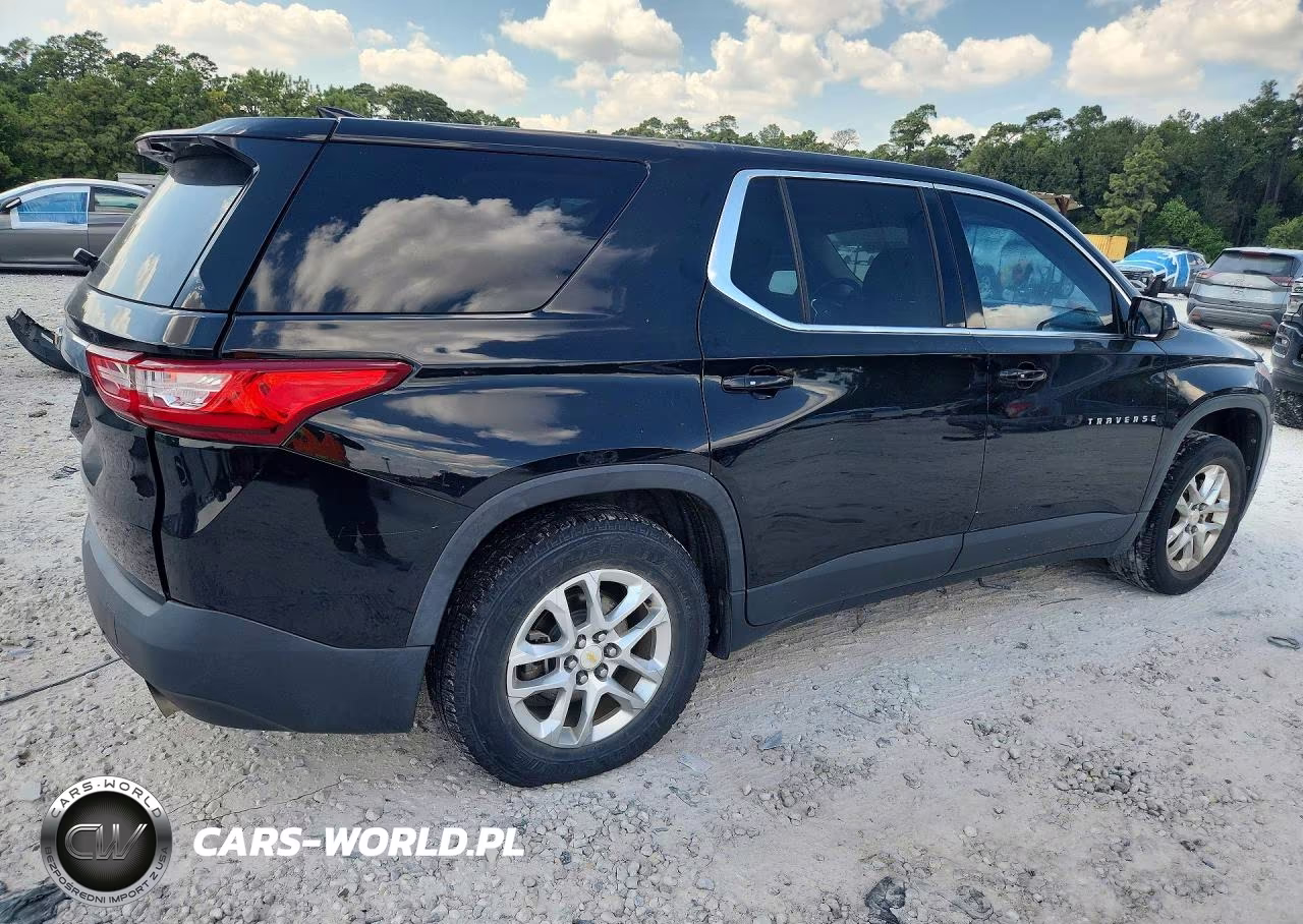 2019 Chevrolet Traverse Ls VIN:1GNERFKW6KJ163014 - 3