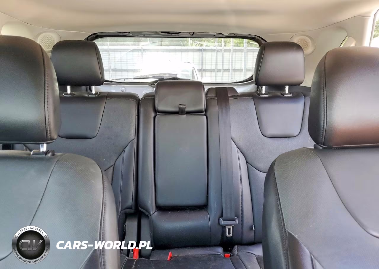 2018 Ford Edge Titanium VIN:2FMPK3K8XJBC49334 - 10