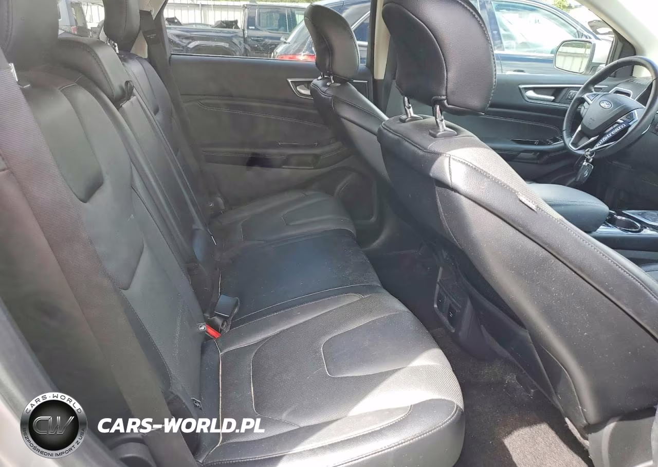 2018 Ford Edge Titanium VIN:2FMPK3K8XJBC49334 - 11