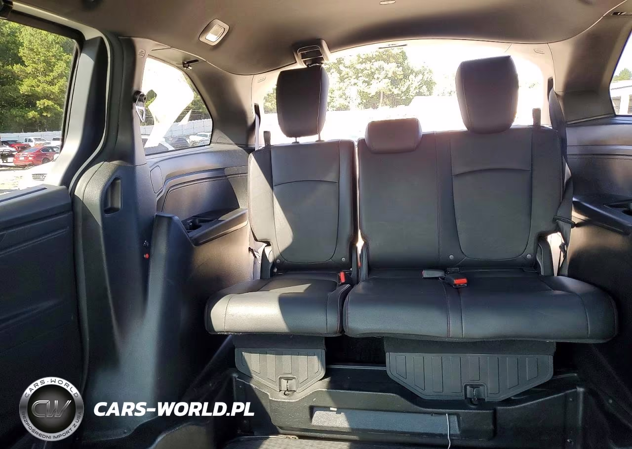 2023 Honda Odyssey Sport-L VIN:5FNRL6H79PB008872 - 10