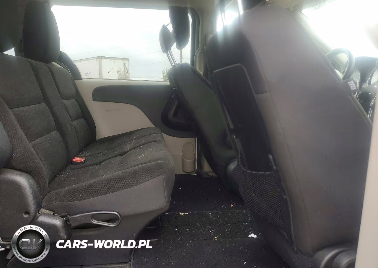 2018 Dodge Grand Caravan Se VIN:2C4RDGBG5JR320131 - 11