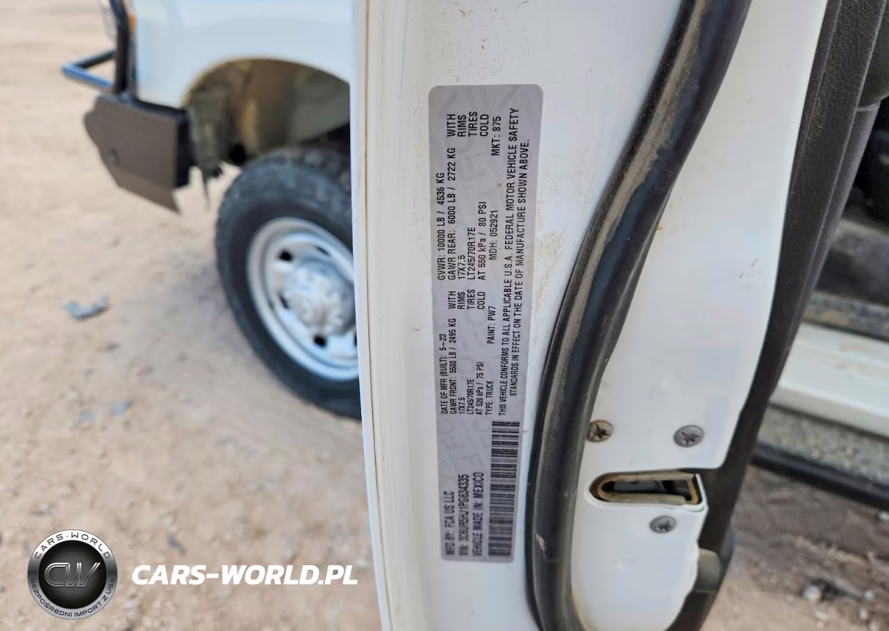 2023 Ram 2500 Tradesman VIN:3C6UR5HJ1PG634335 - 12
