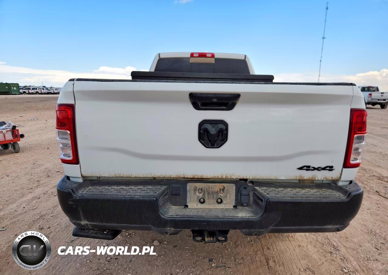 2023 Ram 2500 Tradesman VIN:3C6UR5HJ1PG634335 - 6