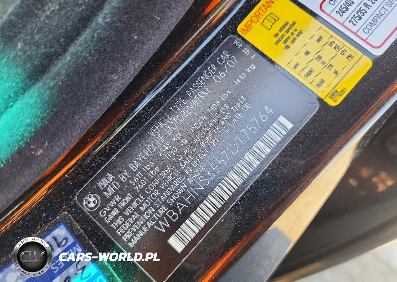 2007 BMW 750 VIN:WBAHN83557DT75764 - 12