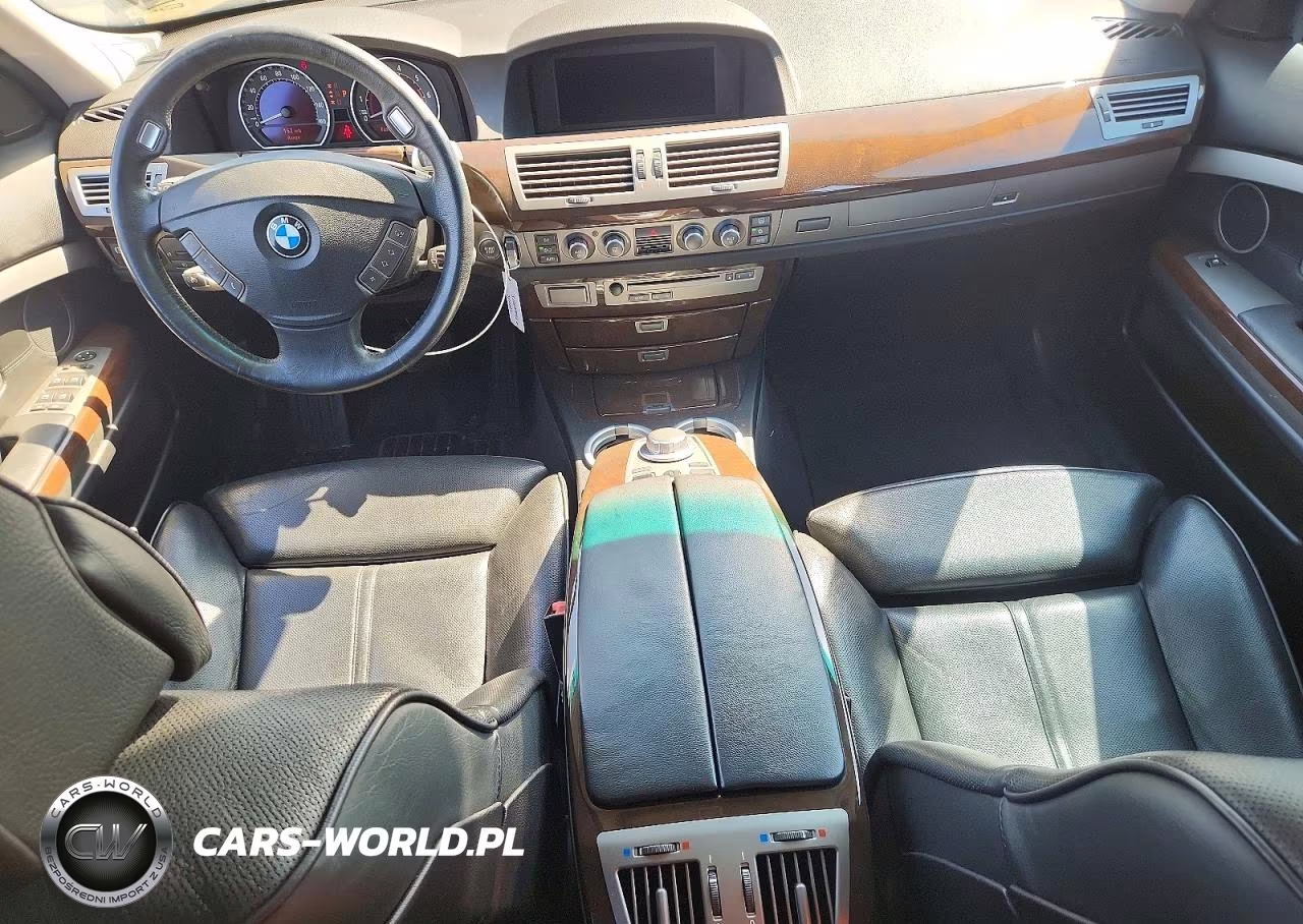 2007 BMW 750 VIN:WBAHN83557DT75764 - 8