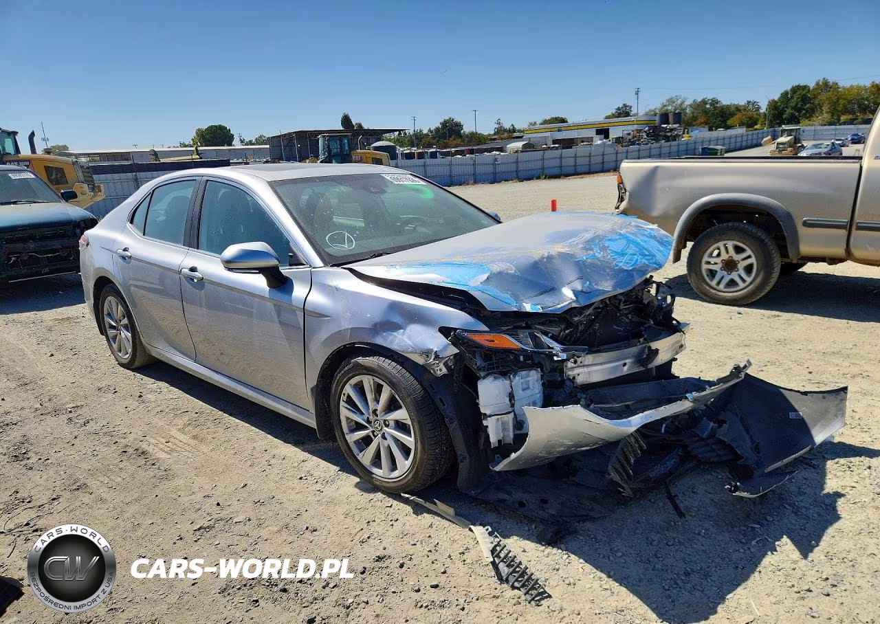 2021 Toyota Camry Le VIN:4T1H11AK0MU616183 - 4