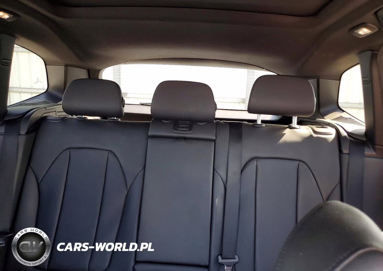 2019 BMW X3 Sdrive30I VIN:5UXTR7C50KLE93460 - 10