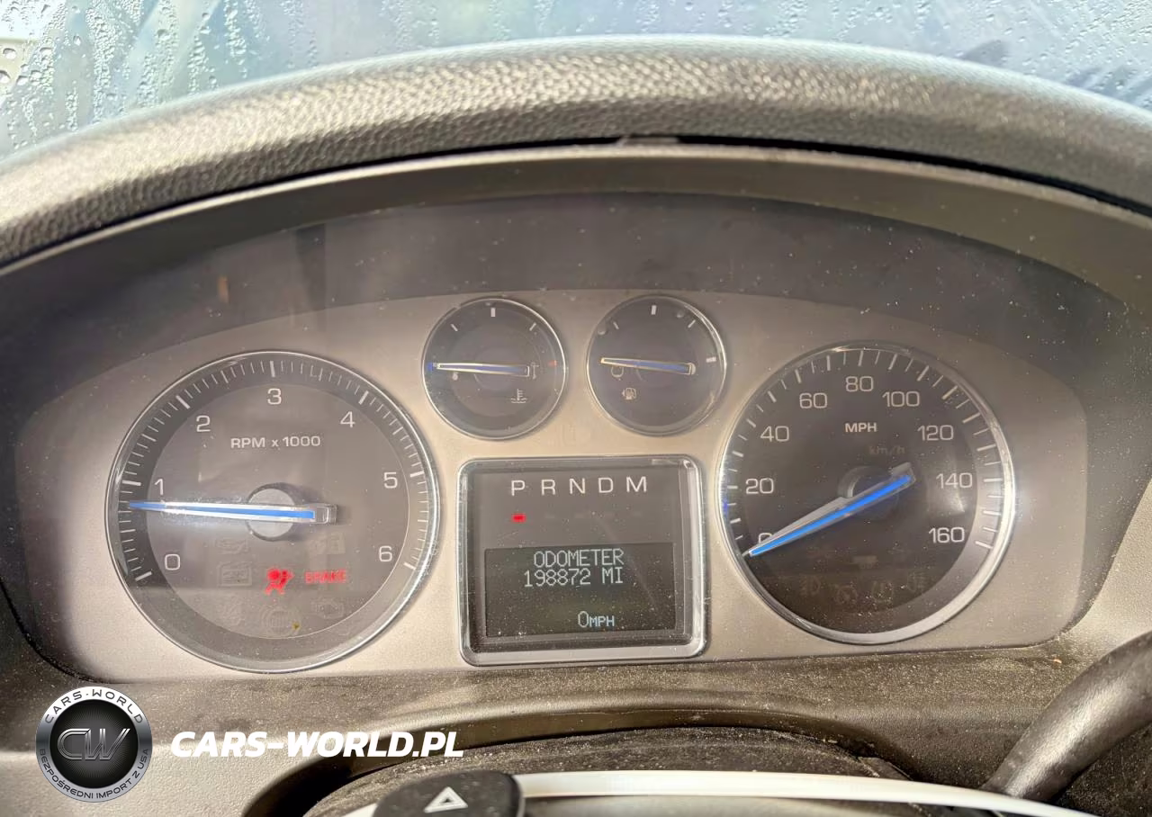 2007 Cadillac Escalade Luxury VIN:1GYFK63897R409204 - 9