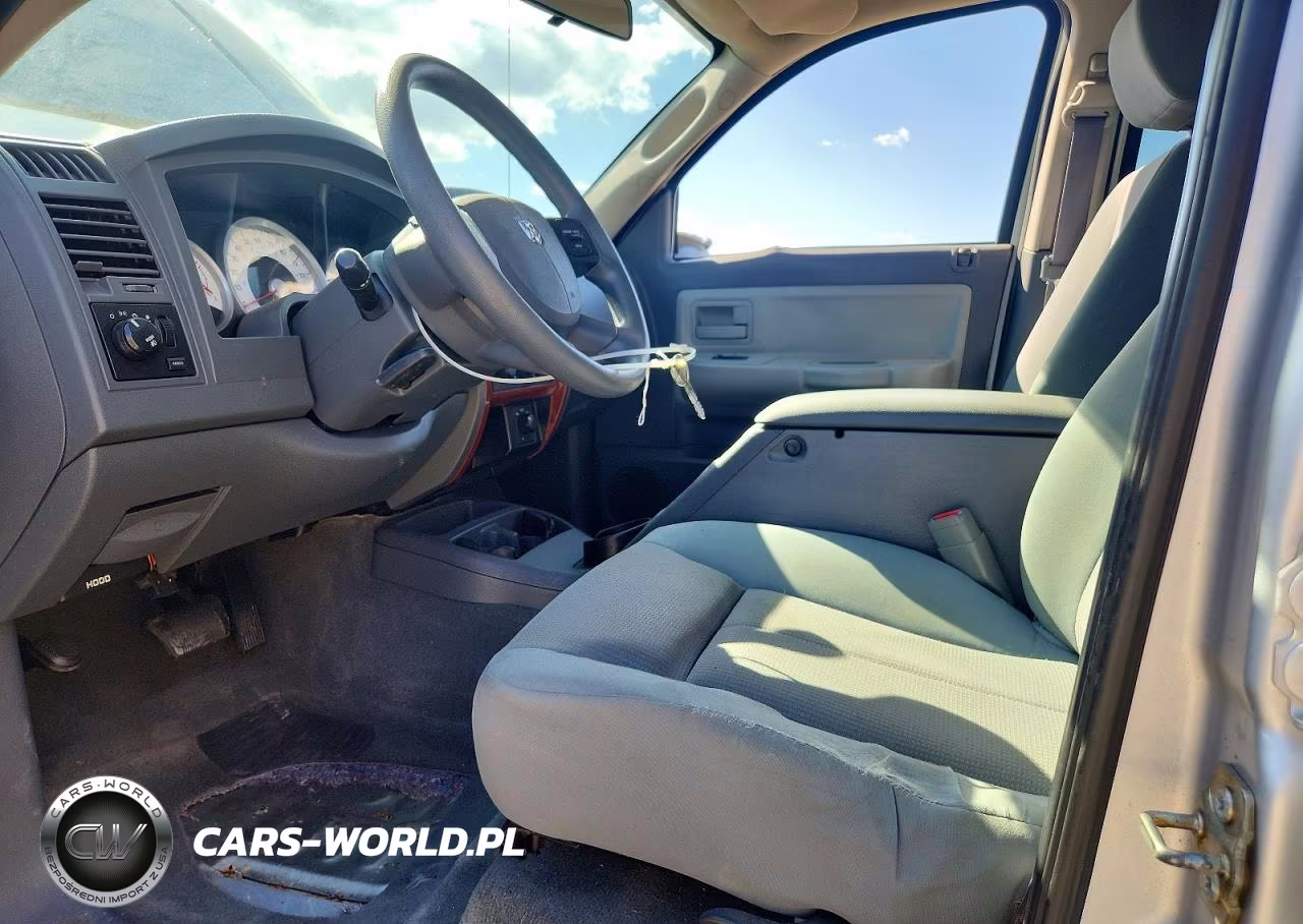 2005 Dodge Dakota Quad Slt VIN:1D7HW48N75S265847 - 7