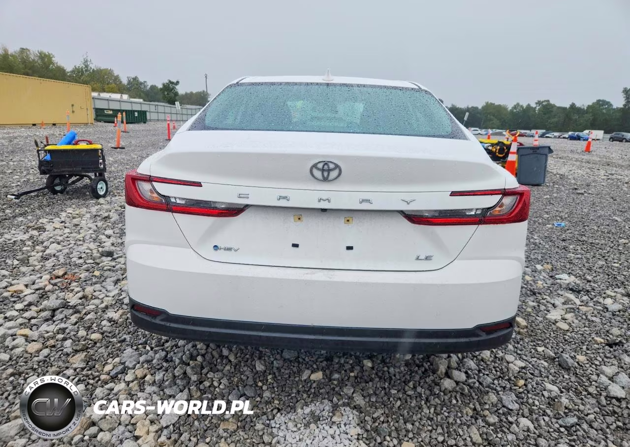 2025 Toyota Camry Le VIN:4T1DAACK9SU100039 - 6
