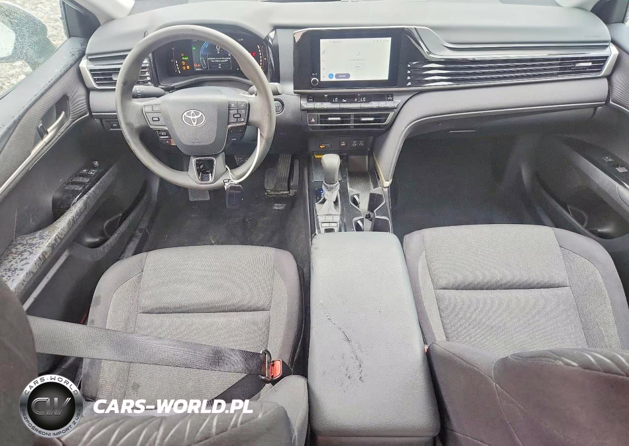 2025 Toyota Camry Le VIN:4T1DAACK9SU100039 - 8