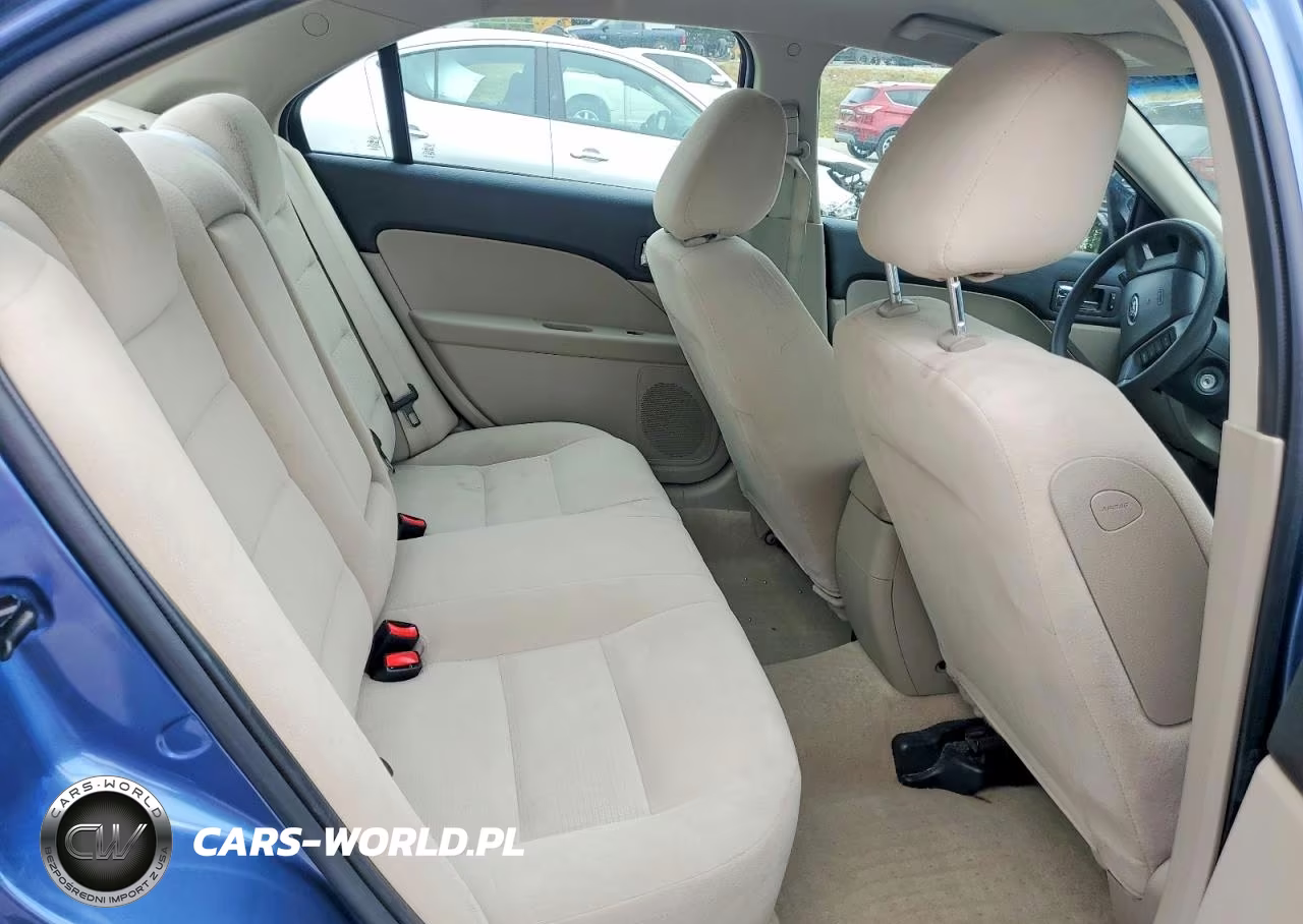 2009 Ford Fusion S VIN:3FAHP06Z29R172621 - 10
