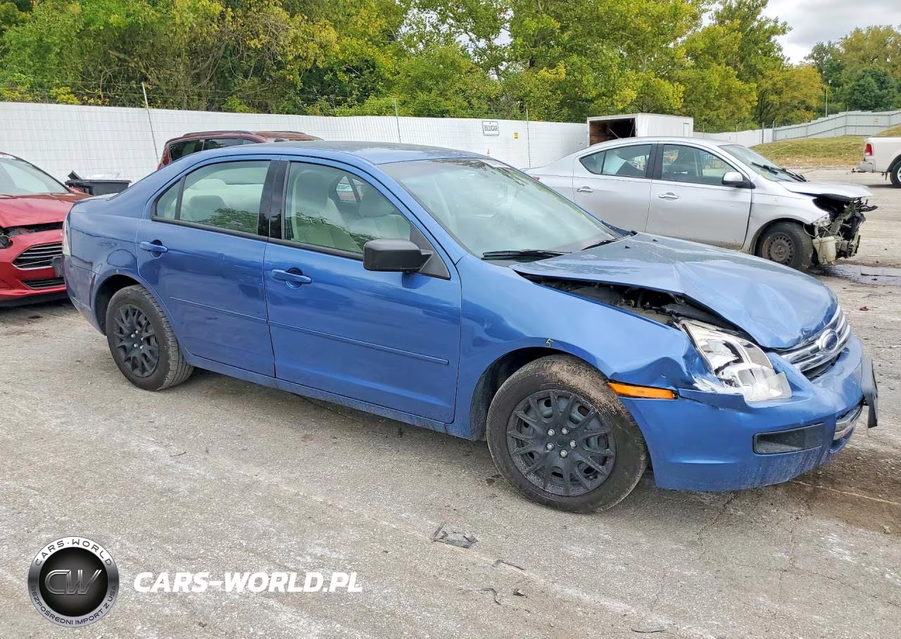 2009 Ford Fusion S VIN:3FAHP06Z29R172621 - 4