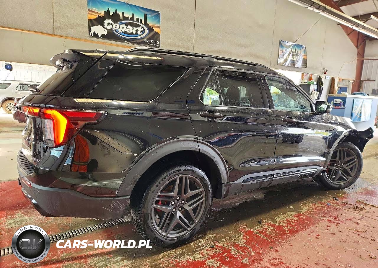2026 Ford Explorer St-Line VIN:1FMUK8KH8TGB77206 - 3