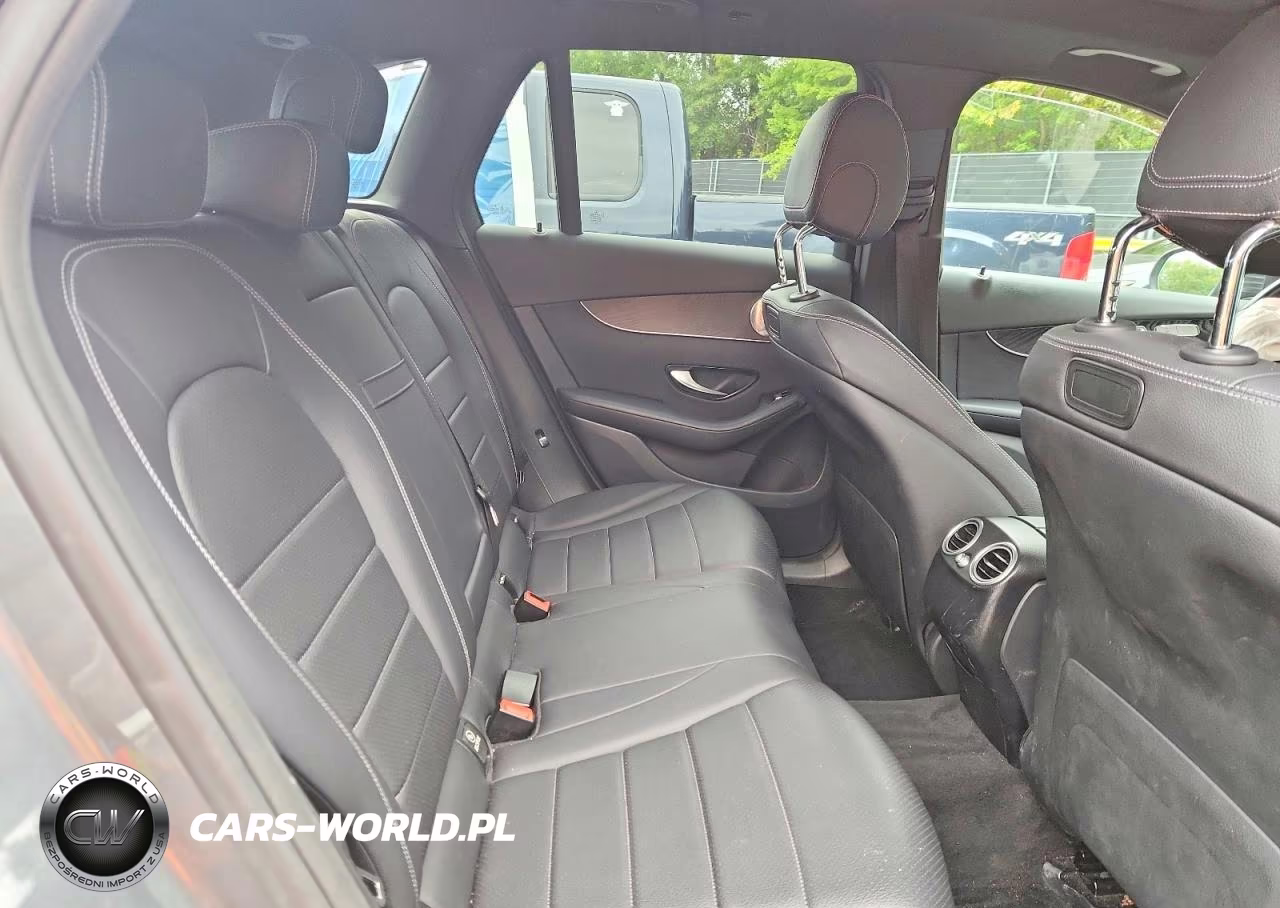2018 Mercedes-Benz Glc 300 4Matic VIN:WDC0G4KB1JV095264 - 11