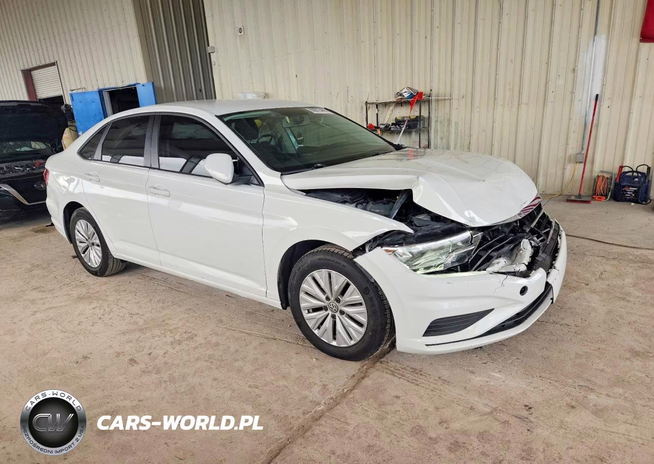 2019 Volkswagen Jetta S VIN:3VWC57BU8KM116633 - 4