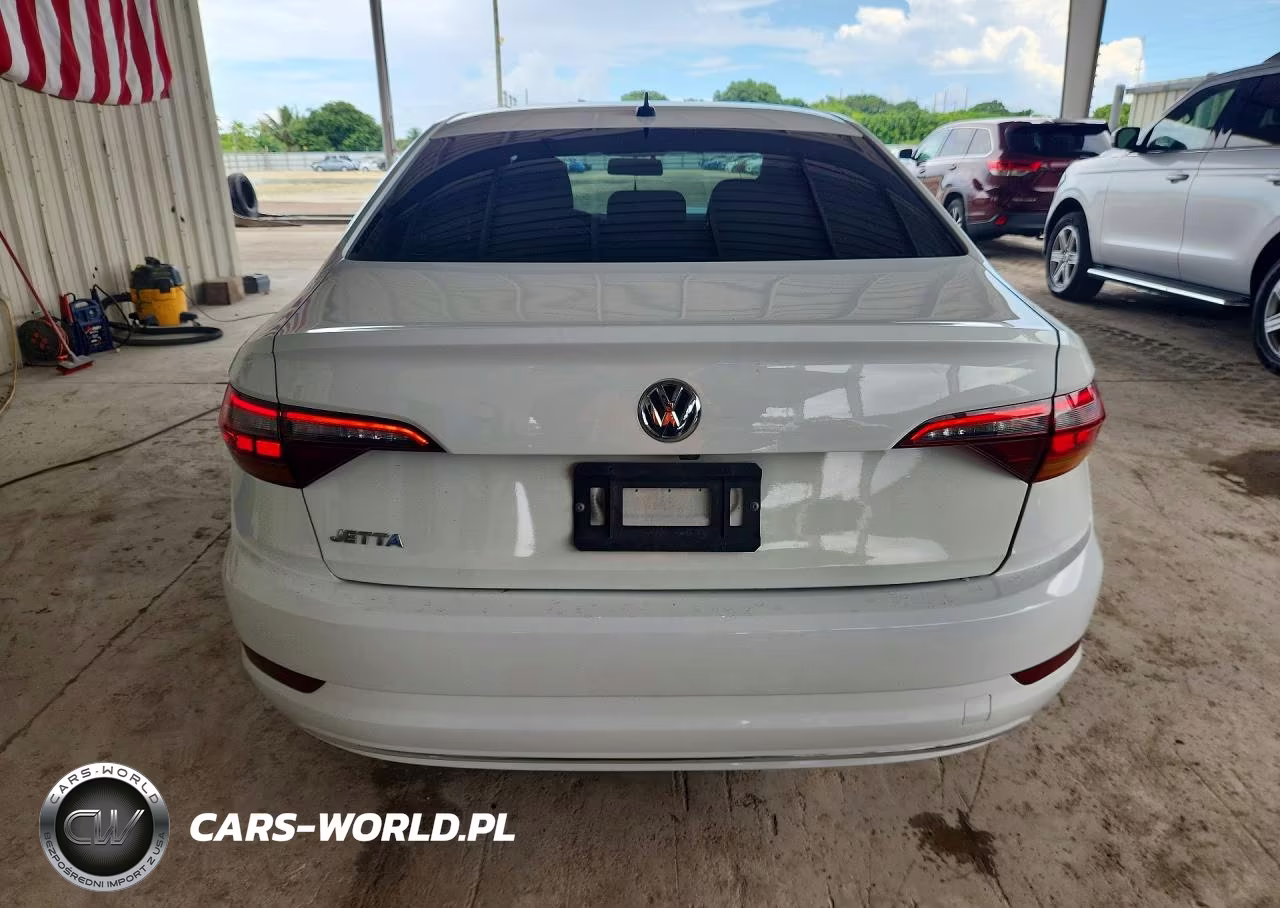 2019 Volkswagen Jetta S VIN:3VWC57BU8KM116633 - 6