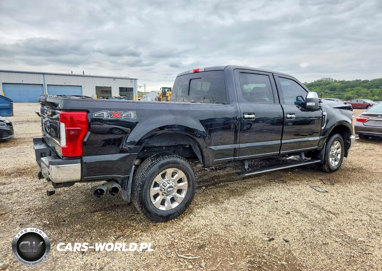 2017 Ford F250 Super Duty VIN:1FT7W2BTXHEE88713 - 3