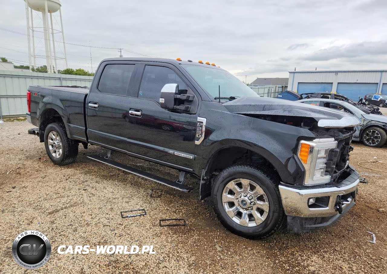 2017 Ford F250 Super Duty VIN:1FT7W2BTXHEE88713 - 4