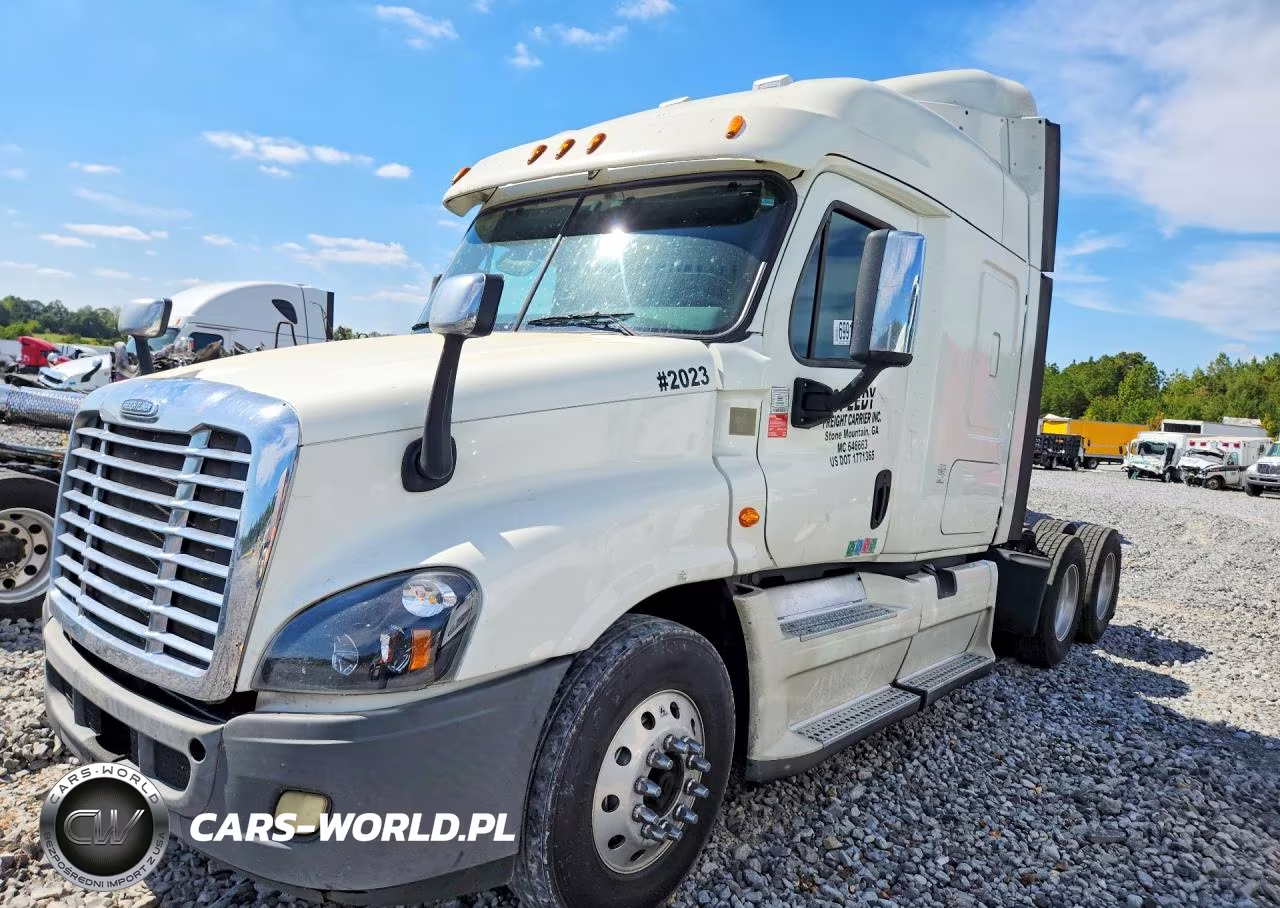 2015 Freightliner Cascadia Semi Truck VIN:3AKJGLBG5FSGG7015 - 1