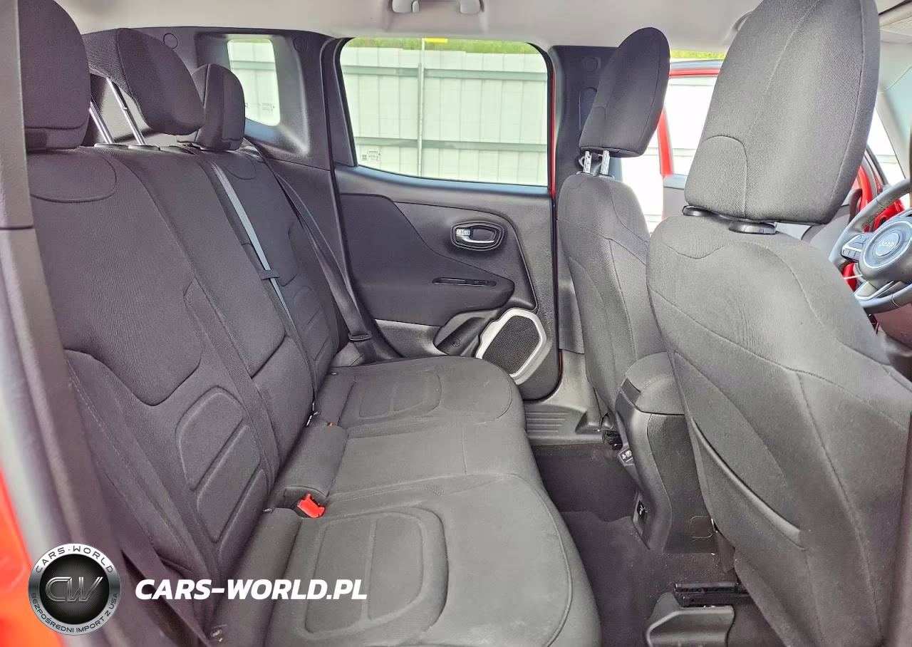 2018 Jeep Renegade Latitude VIN:ZACCJBBB4JPH69195 - 11