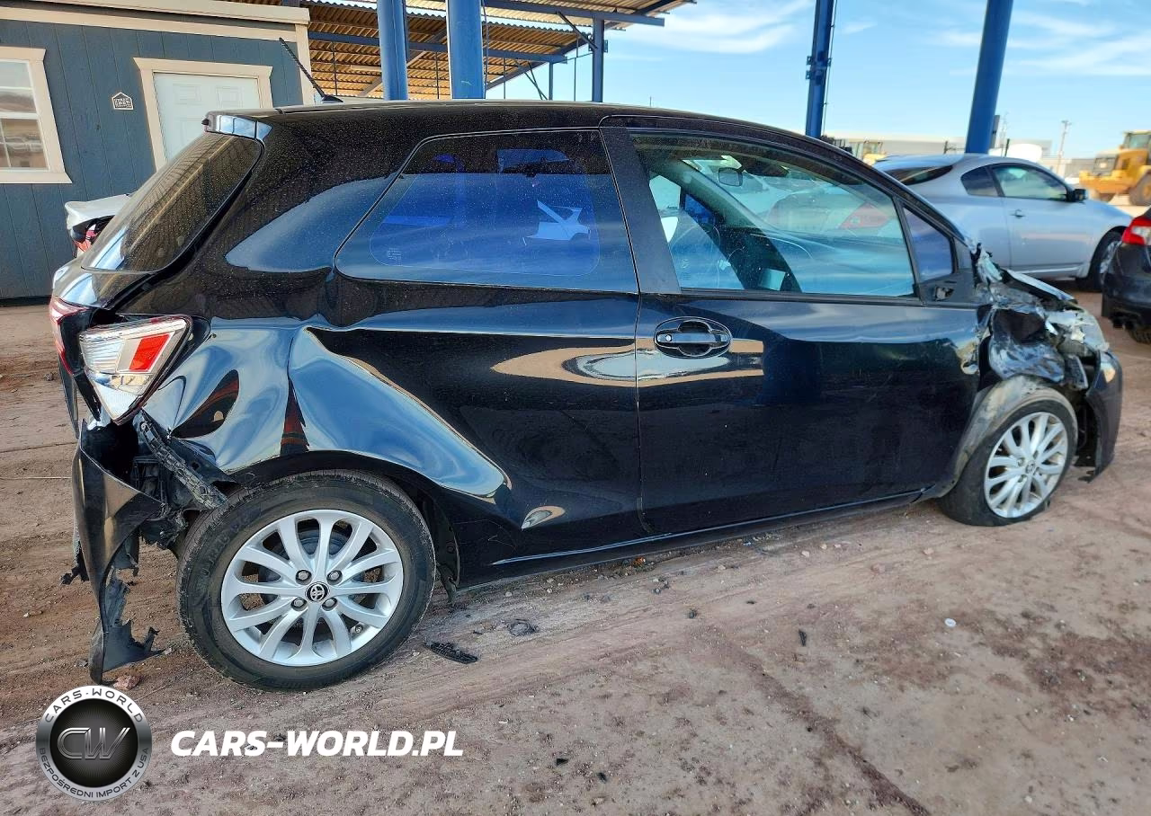 2018 Toyota Yaris 3-Door Le VIN:VNKJTUD38JA098155 - 3