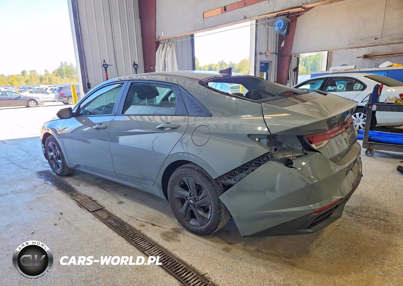 2023 Hyundai Elantra Sel VIN:KMHLM4AG1PU435032 - 2