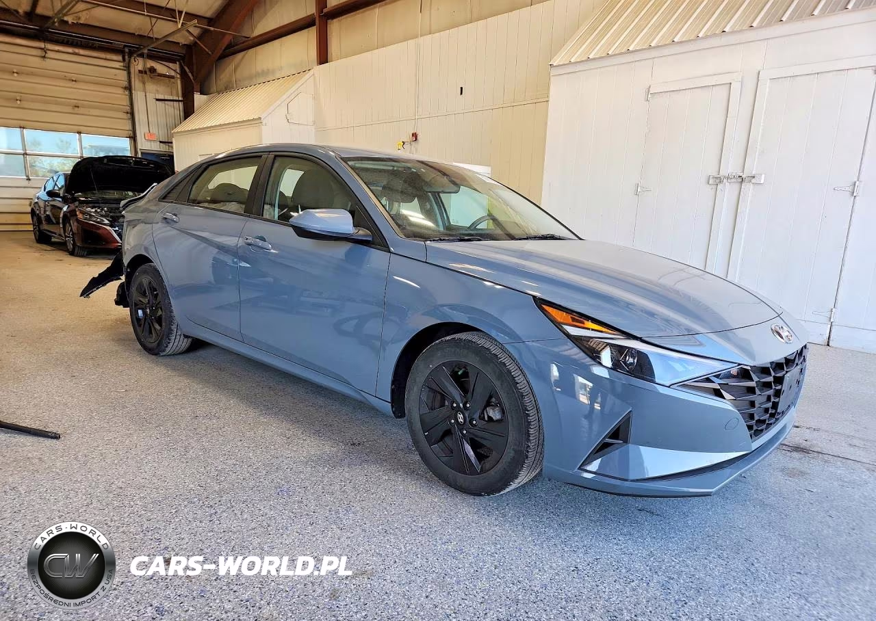 2023 Hyundai Elantra Sel VIN:KMHLM4AG1PU435032 - 4