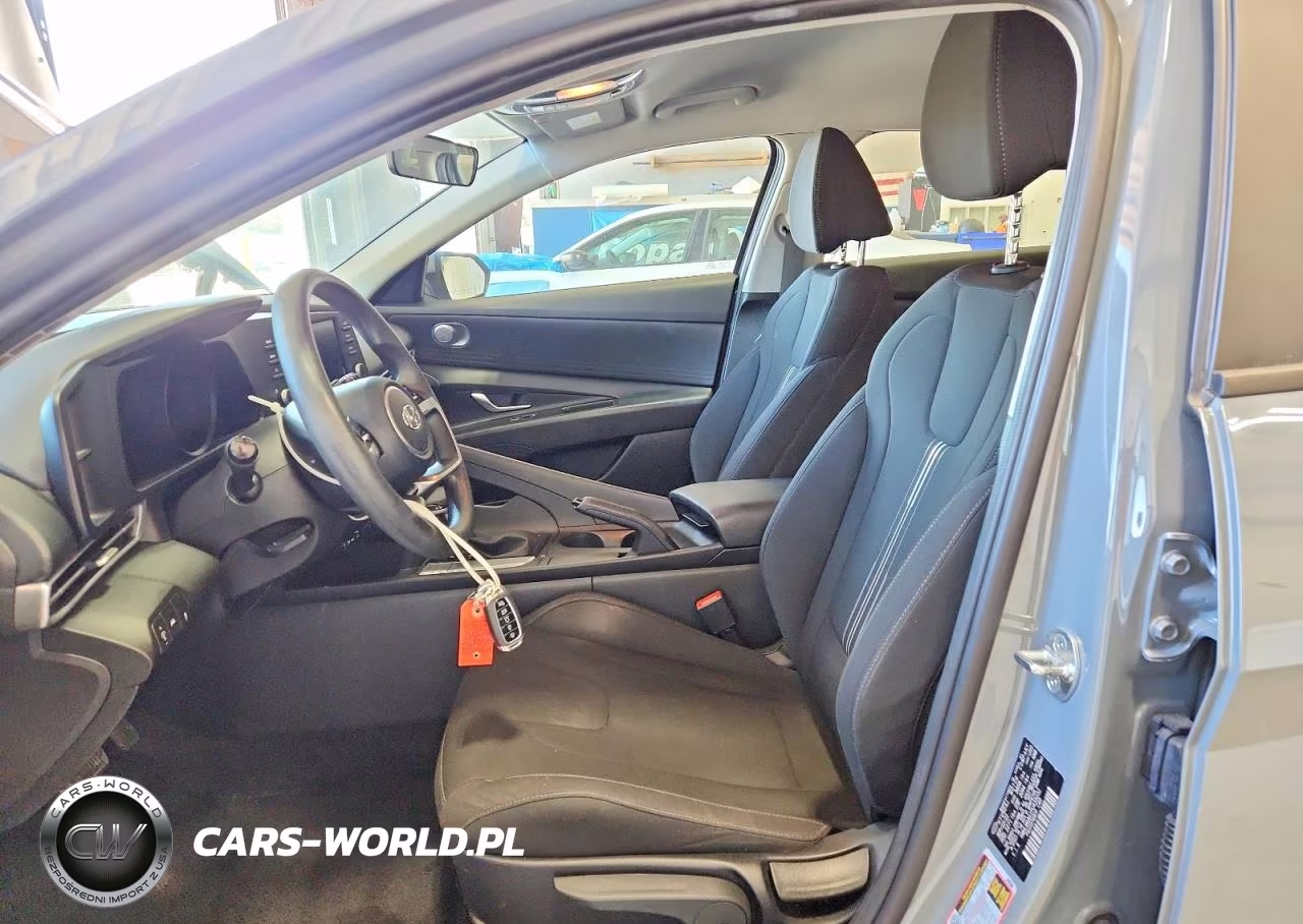 2023 Hyundai Elantra Sel VIN:KMHLM4AG1PU435032 - 7