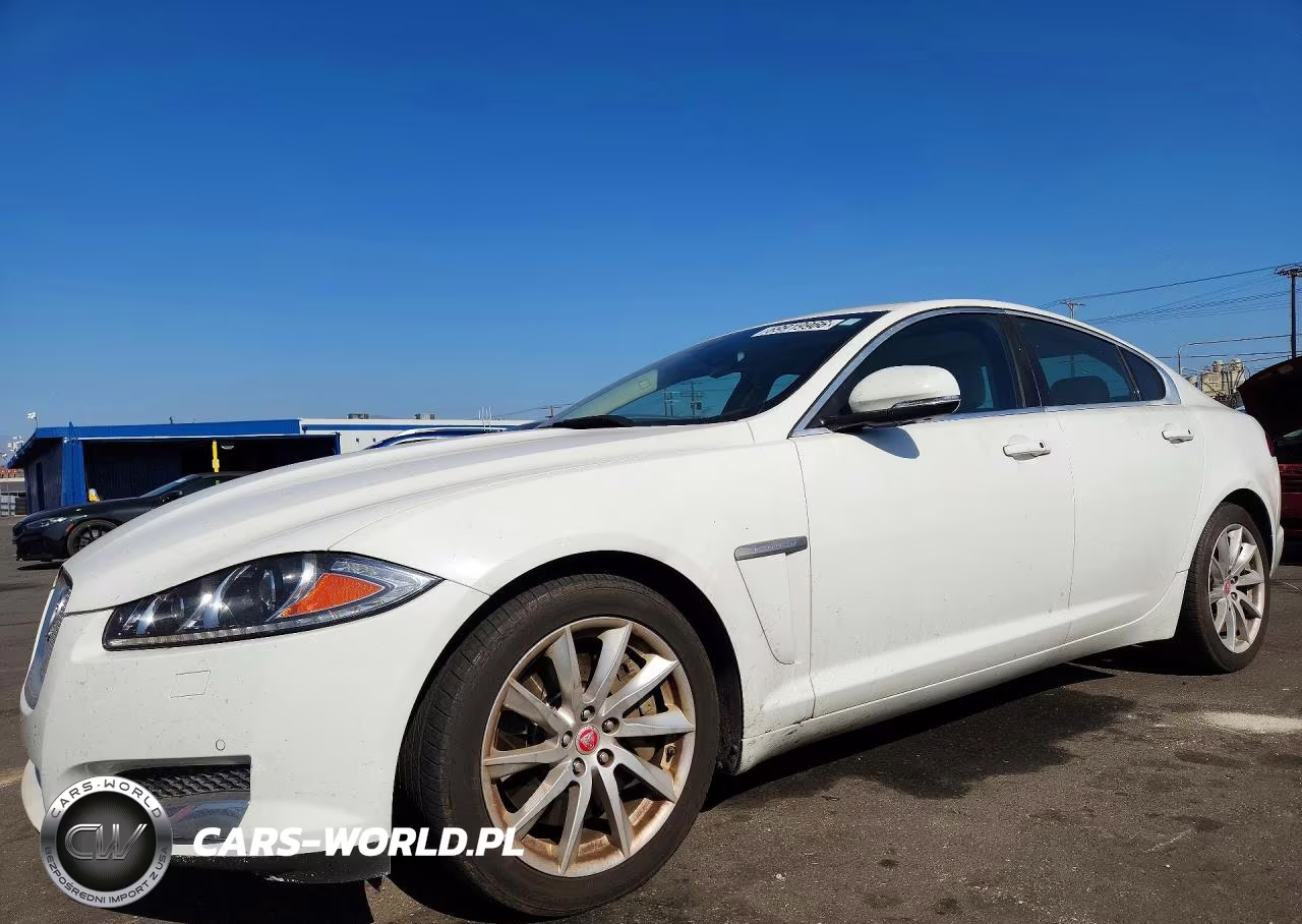 2015 Jaguar Xf 2.0T Premium VIN:SAJWA0FS7FPU87652 - 1