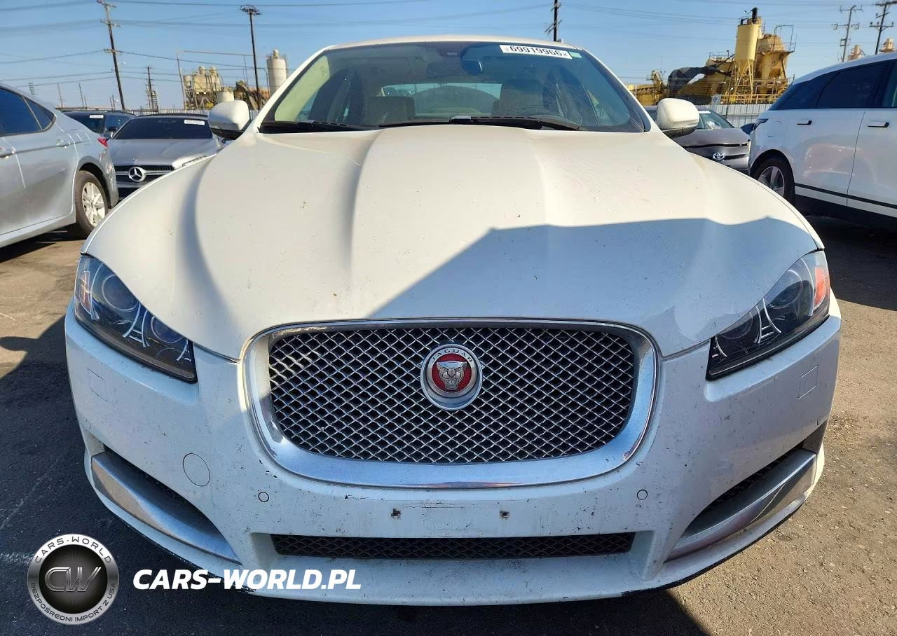 2015 Jaguar Xf 2.0T Premium VIN:SAJWA0FS7FPU87652 - 5