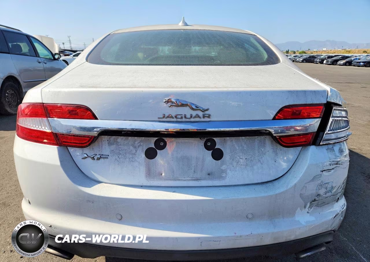 2015 Jaguar Xf 2.0T Premium VIN:SAJWA0FS7FPU87652 - 6