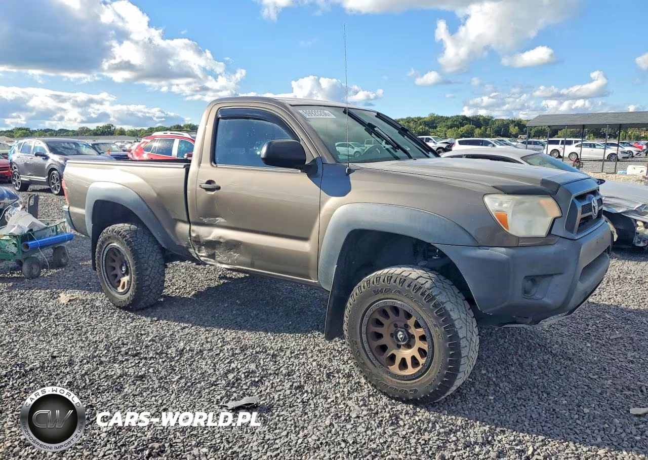 2012 Toyota Tacoma Base VIN:5TFPX4EN4CX007955 - 4