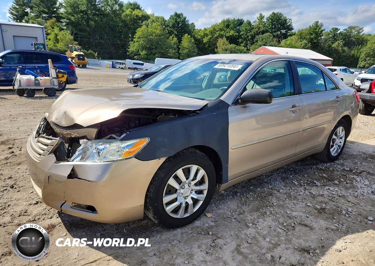 2009 Toyota Camry Le – zdjęcie 1 z 12